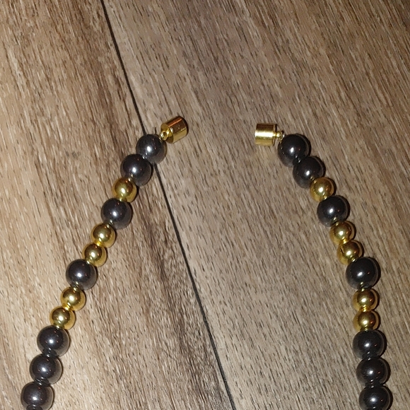 Hematite Black/Gold Magnet Bead Necklace - Picture 2 of 3